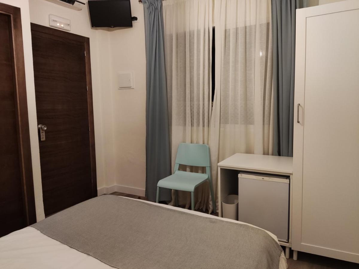 Hostal Andalucia Chipiona Extérieur photo